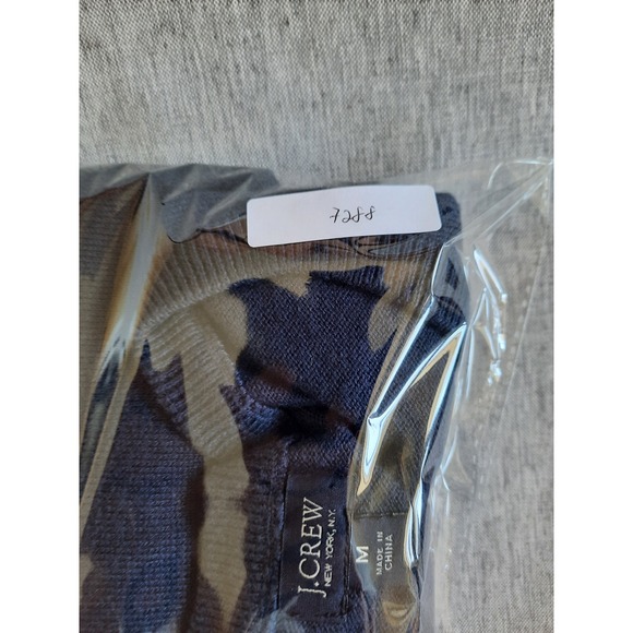 J. Crew Men's Medium V-Neck Stretch Sweater Long Sleeve Navy Blue Cashmere Blend - Picture 8 of 8